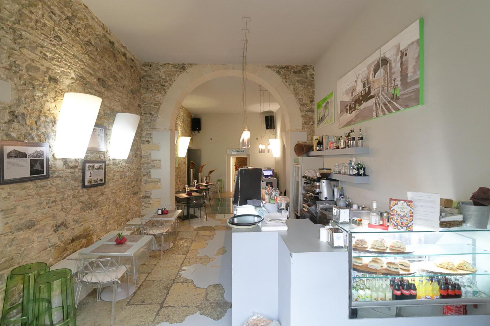 Al Postale 17 Bed & Breakfast Erice Exterior photo